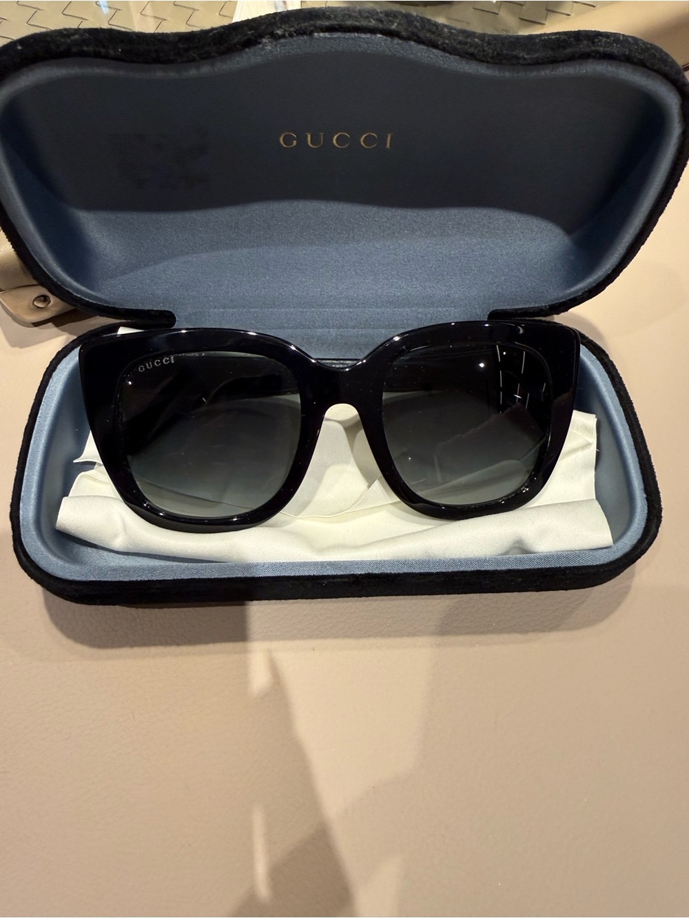 Gucci Black Oversized Square Women’s Sunglasses